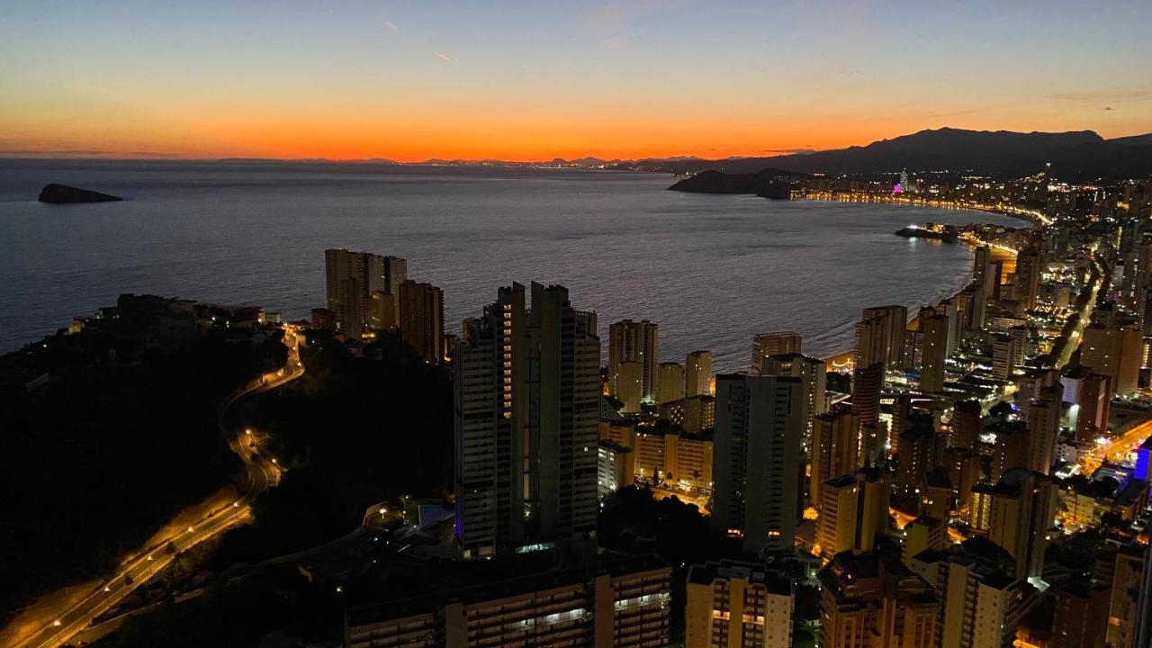 Benidorm High Rise Apartments - Sea Views - Torre Lugano Ngoại thất bức ảnh
