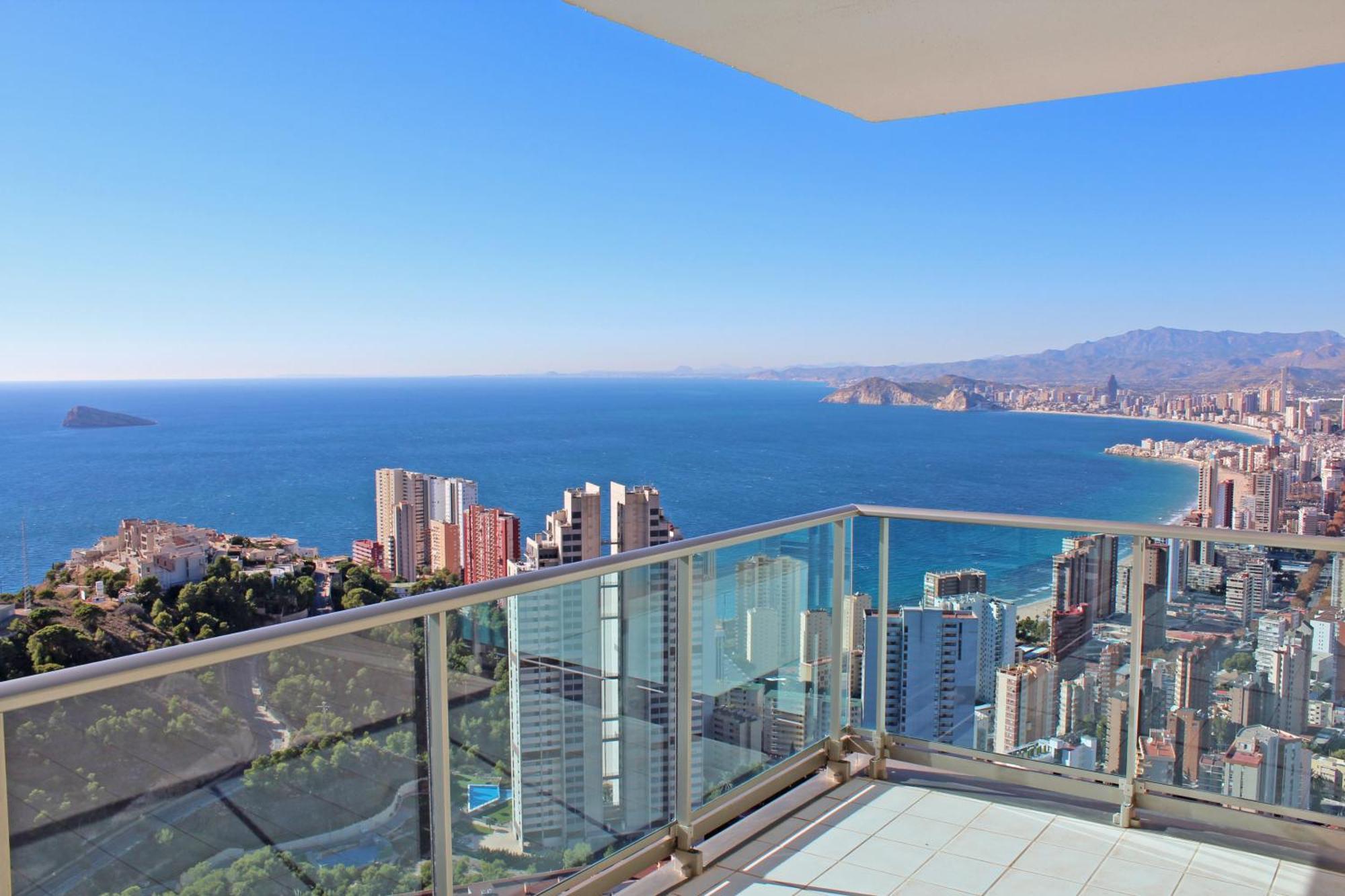 Benidorm High Rise Apartments - Sea Views - Torre Lugano Phòng bức ảnh