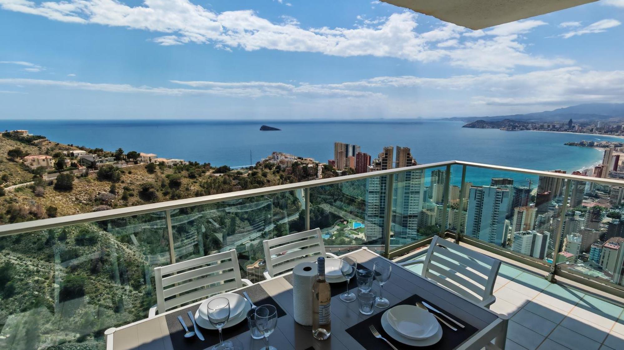 Benidorm High Rise Apartments - Sea Views - Torre Lugano Ngoại thất bức ảnh