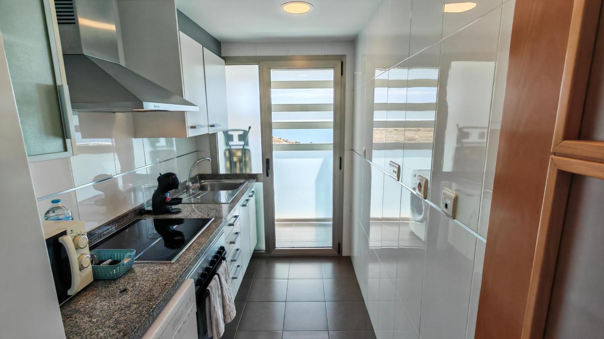 Benidorm High Rise Apartments - Sea Views - Torre Lugano Ngoại thất bức ảnh